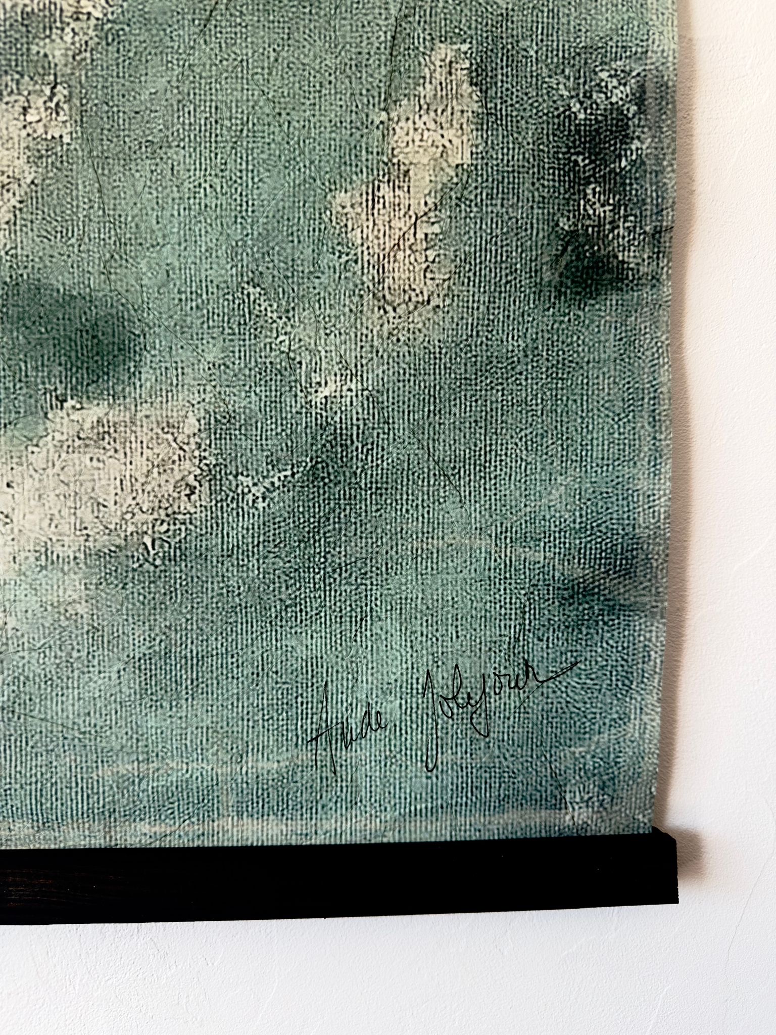 Toile à suspendre, imprimée sur papier froissé et plissé à la main