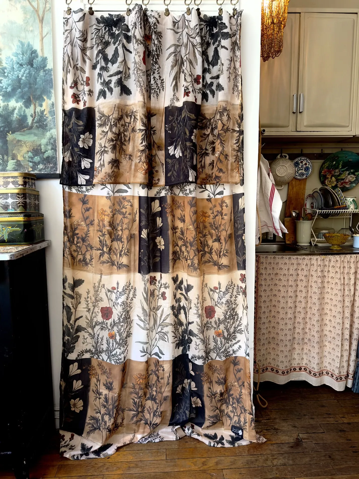 herb-inspired curtains, vintage floral curtains, country-chic curtains, wildflower curtains, antique botanical curtains, cotton gauze curtains, printed cotton voile, botanical decor, botanical wall hangings, country house curtains, elegant living room curtains, fabric headboard, natural decor, high-end French curtains, herbarium-style curtains.