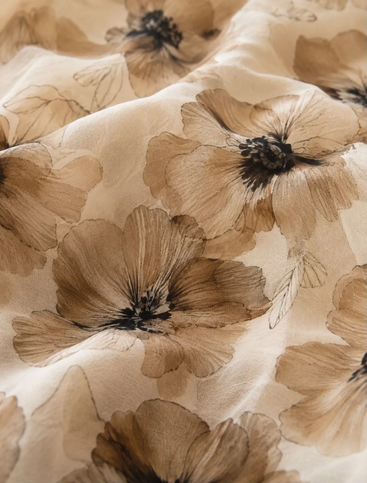 throw, tablecloth, floral curtain, cotton gauze, country chic, bedroom, living room, decorative drape, fabric headboard, fabric wall decor, floral wall hanging, high-end French curtain, vintage flowers, romantic.